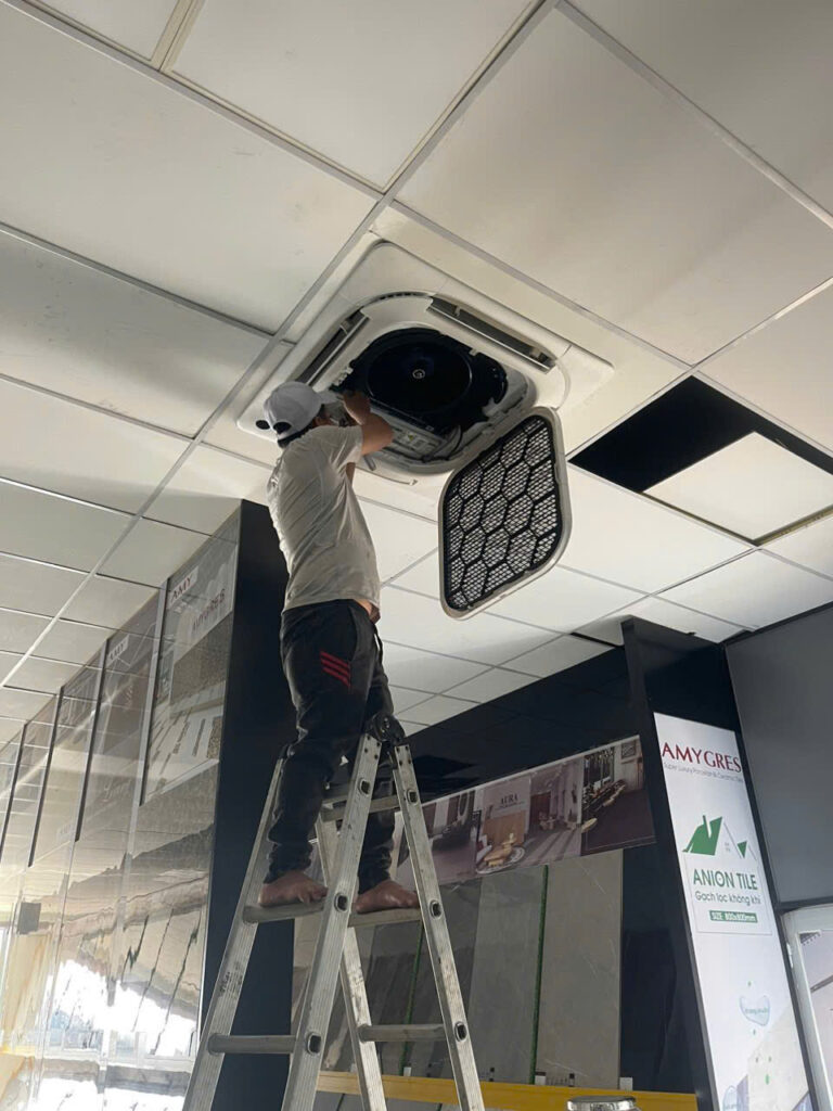 Điều hòa 2 chiều Inverter Panasonic YZ9SKH-8 9000 BTU: Đánh giá chi tiết và hướng dẫn chọn mua 2025