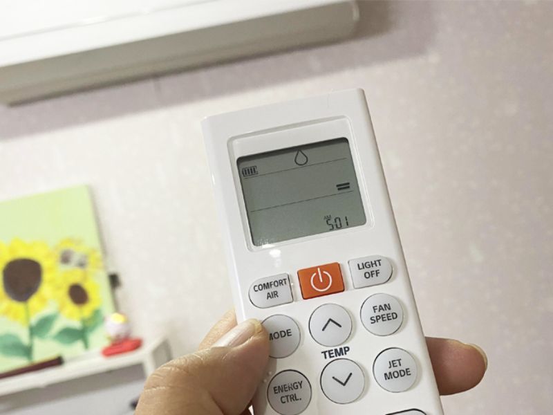 Cách Sử Dụng Chế Độ Hút Ẩm Điều Hòa Panasonic