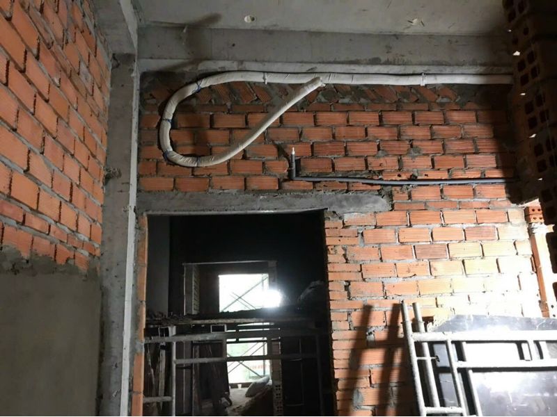 Cách cắt đục tường, định vị ống đồng âm tường đúng kỹ thuật