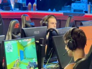 Thi công máy lạnh phòng game Vũng Tàu